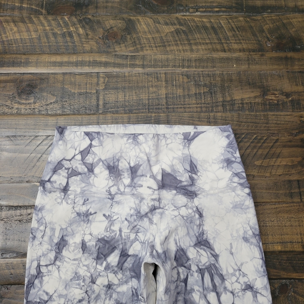 LULULEMON Wunder‎ Under Leggings | 8